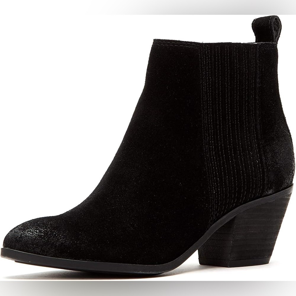 FRYE AND CO. Black Ankle Booties